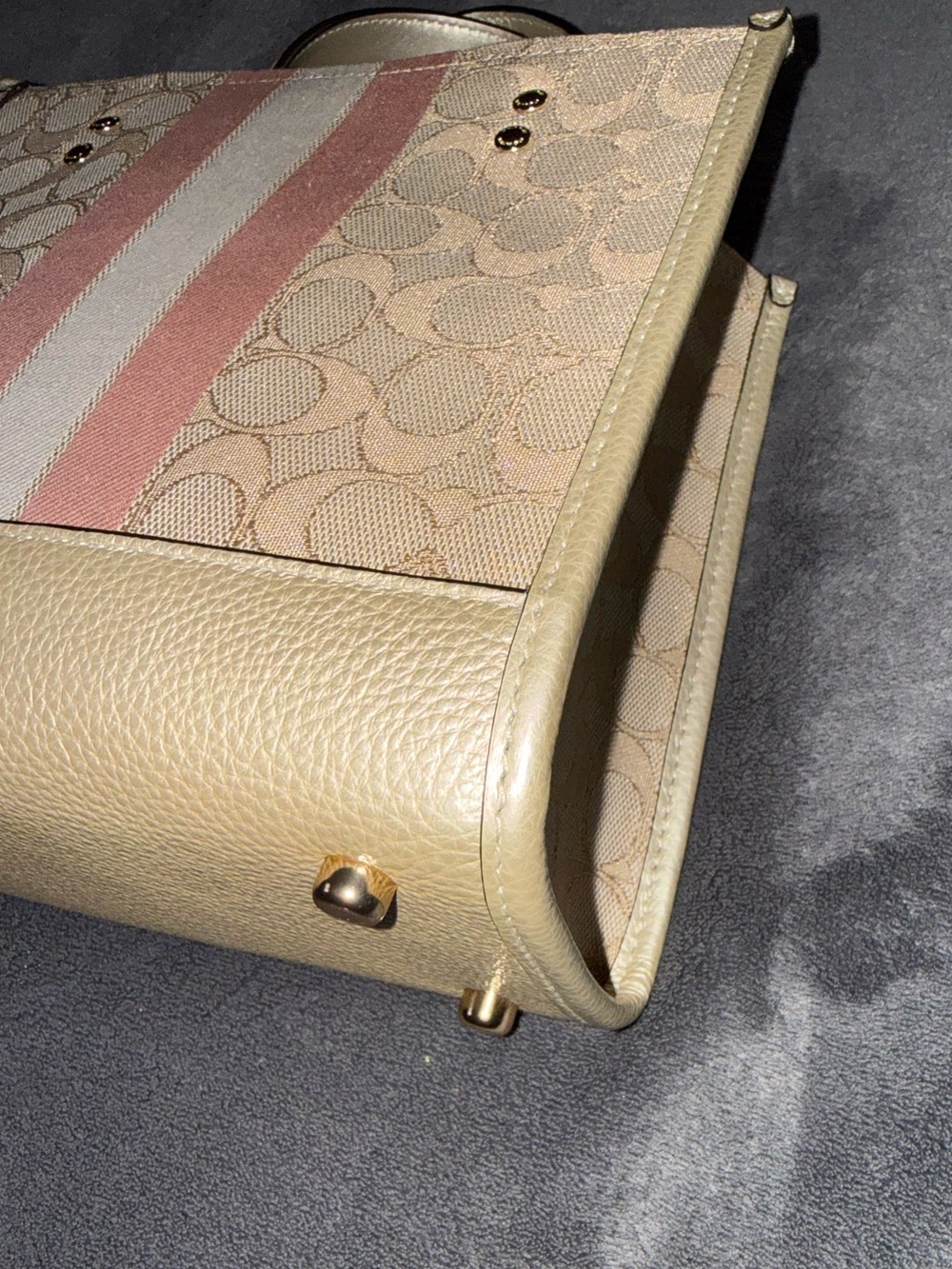 NWT COACH Mini Dempsey Tote 22 Signature Jacquard. Soft Gold/Khaki/Pink/Goldtone - Picture 7 of 13